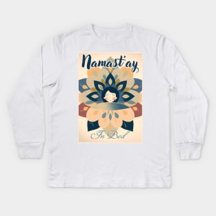 Namast'ay in bed - Mandala Kids Long Sleeve T-Shirt